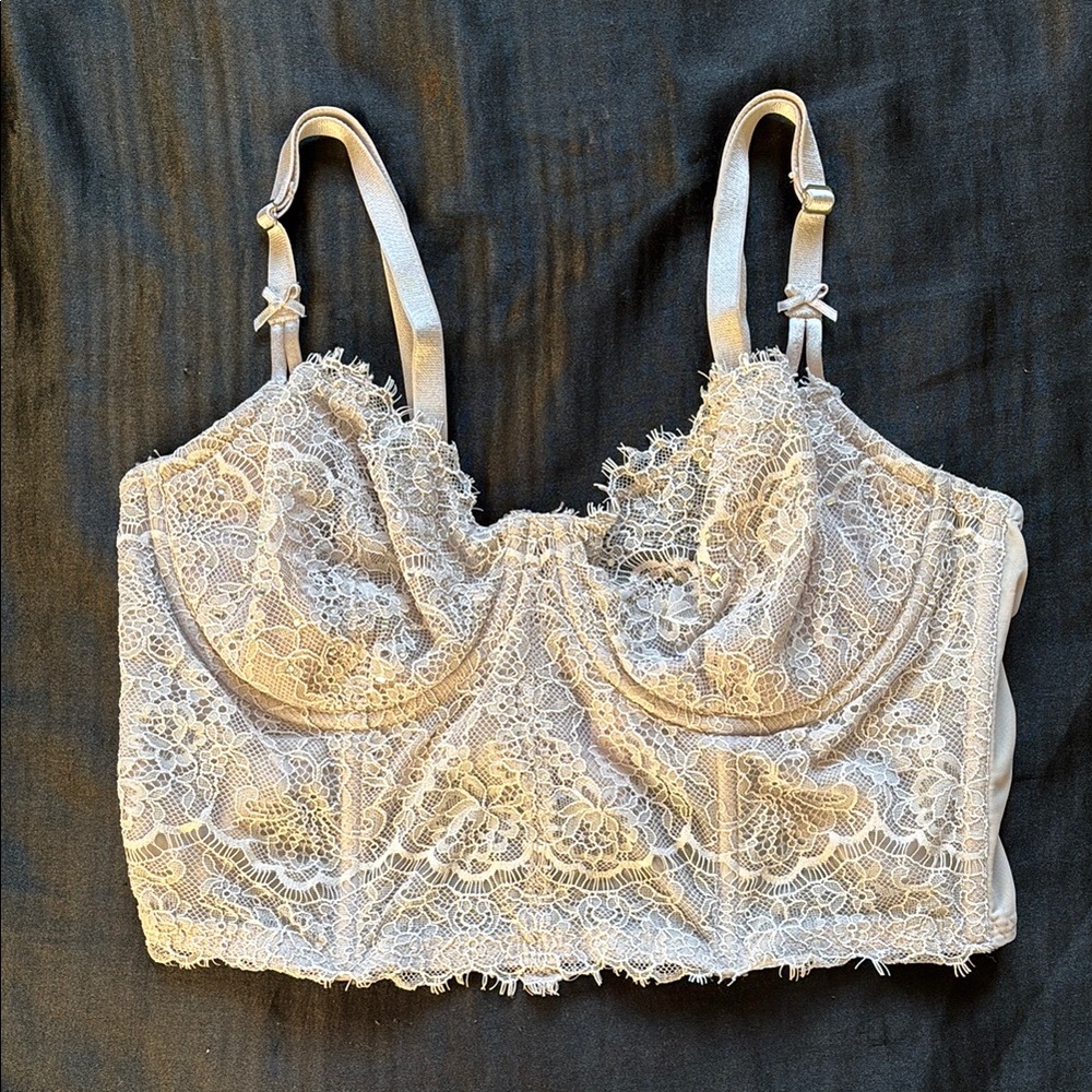 Victoria's Secret White Rhinestone Lace Corset/Bra Intimates